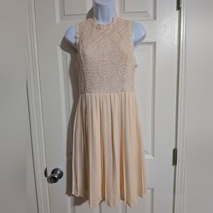 Altar'd State Medium Pleated Lace Sleeveless Dress Lined